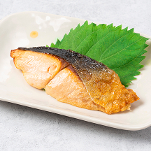 マスの塩焼き